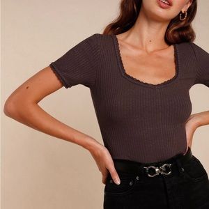 Rouje Giuia T-shirt size 38 EUR in chocolaty color with prune undertones